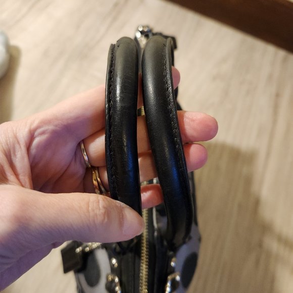 Euc Coach Madison Op Art Black 2way Shoulder Bag Or Handbag c - Picture 5 of 12